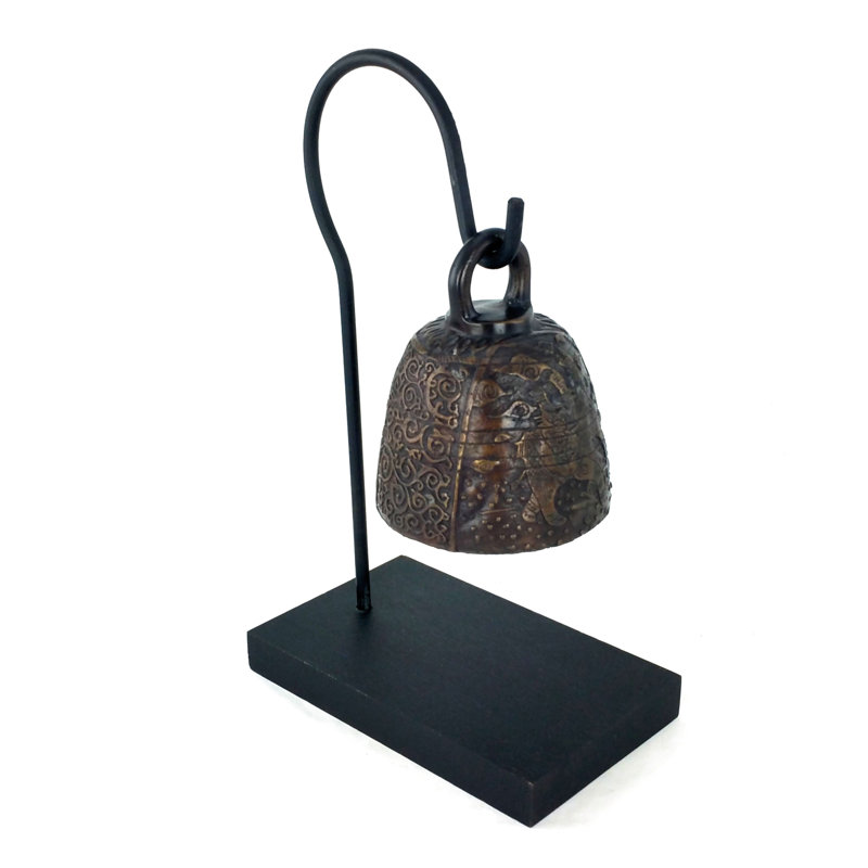 Cloche gravée