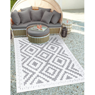Brannan Geometric Area Rug