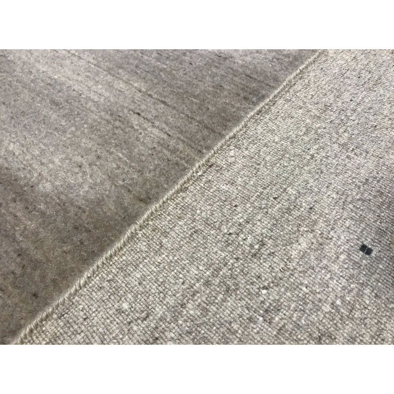 Tapis beige noué à la main de haute qualité