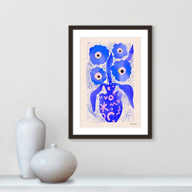 «Blue Flowers Matisse» par Bloom, L 17 po x H 23 po, Imprimé mat, Noyer à grain ouvert