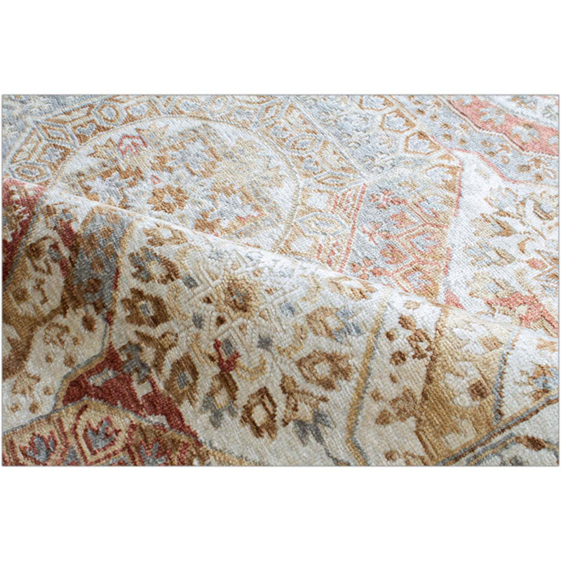 Hand Knotted Area Rug in Ivory