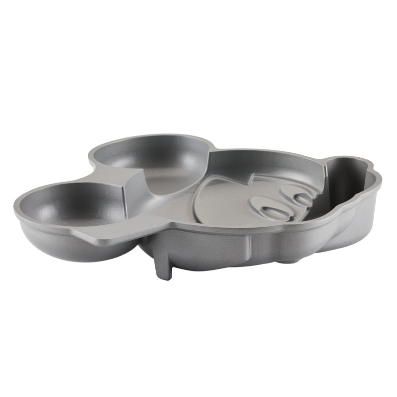 Farberware Disney Mickey Mouse 3D Cake Pan / Baking Pan
