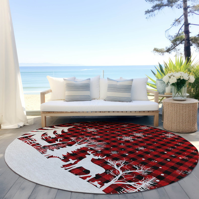 Machine Washable Indoor/Outdoor Christmas Reindeer Xhevrie Red Rug, Round 8'