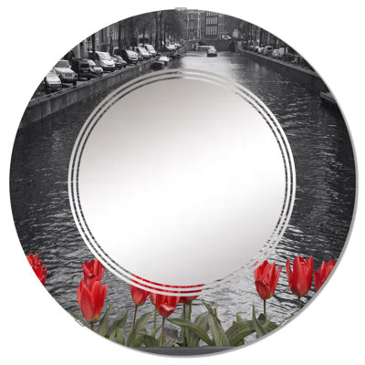 Circle Mirror