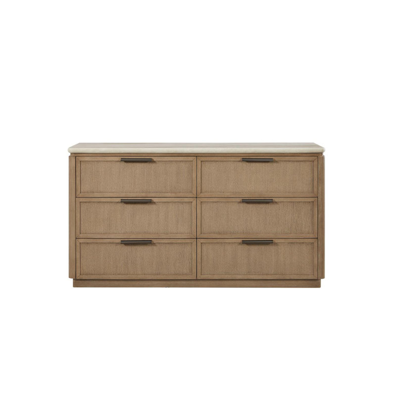 Commode élégante en placage de chêne avec finition caramel, tiroirs spacieux pour des solutions de rangement organisées et élégantes.