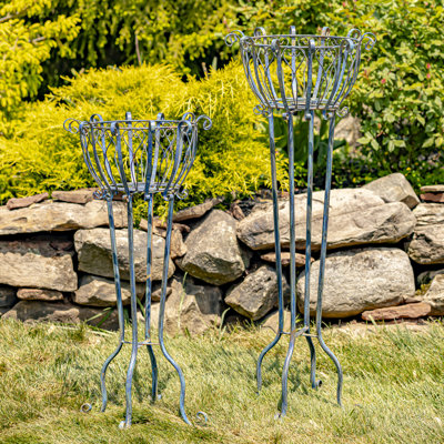 Custis Metal Weather Resistant Plant Stand