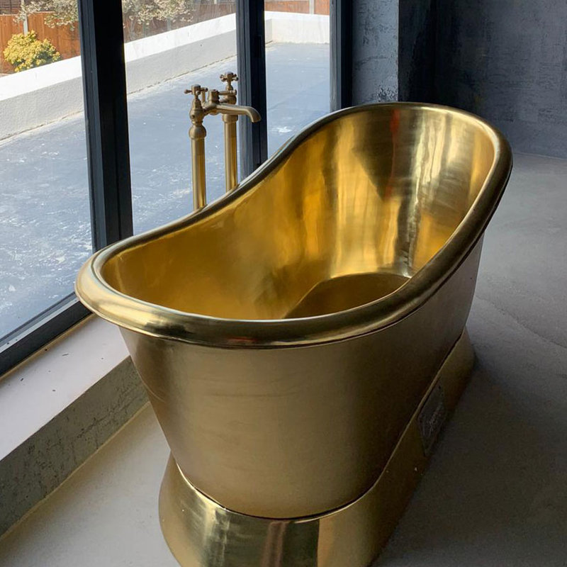 1680mm x 725mm Freestanding Soaking Copper Bathtub