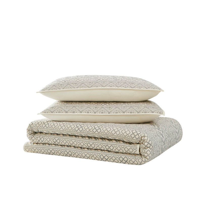 Ivory Cotton Full Quilt Set with Reversible Design
