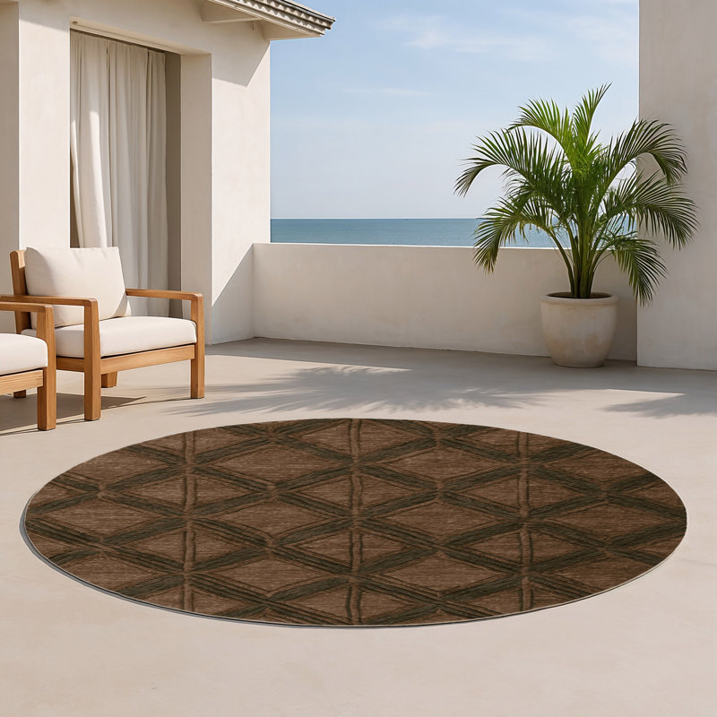 Trellis Brown Indoor and Outdoor Area Rug, Round 5'