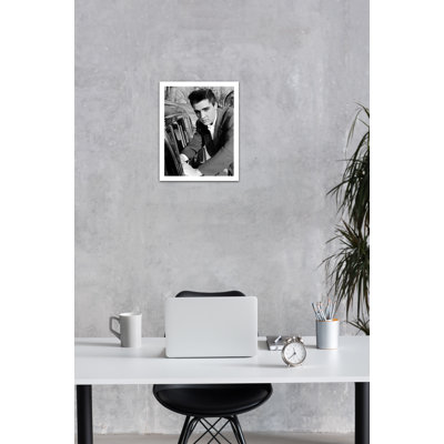 Elvis Presley Graceland - Unframed Photograph -  Globe Photos Entertainment & Media, 4813491_810