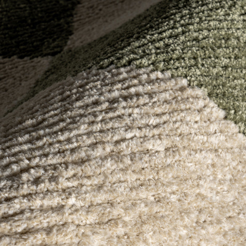 Fent High/Low Diamond Tassel Area Rug, Runner 2'8" x 8'
