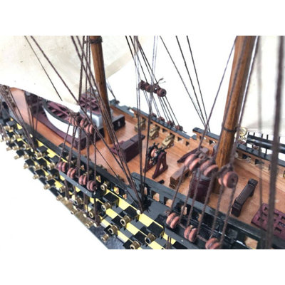 Bateau hms de la victoire haute Kenley