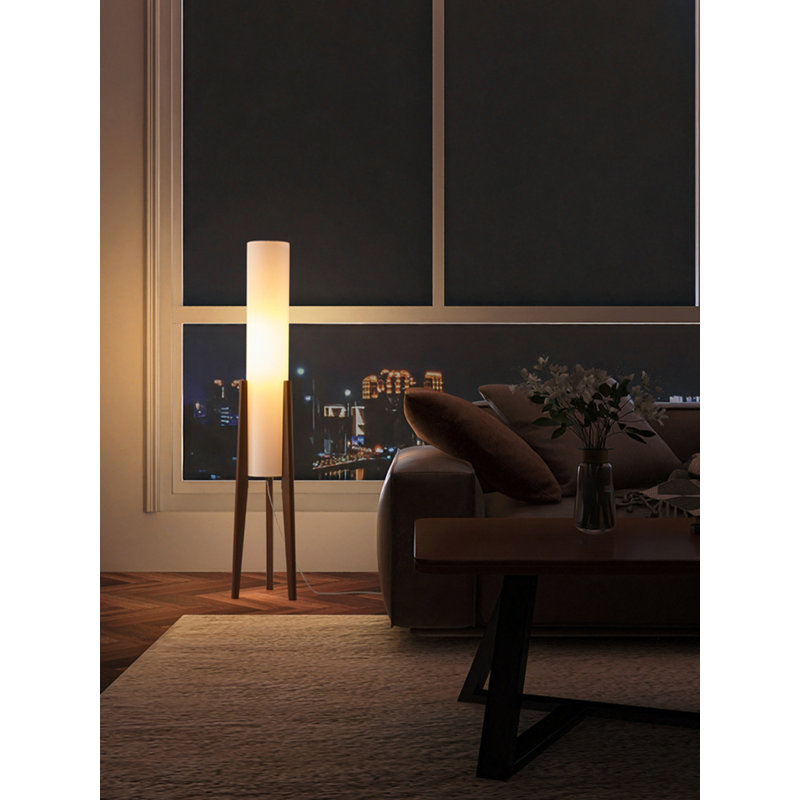 Lampe sur pied en bois massif et tissu de style nordique, Noyer