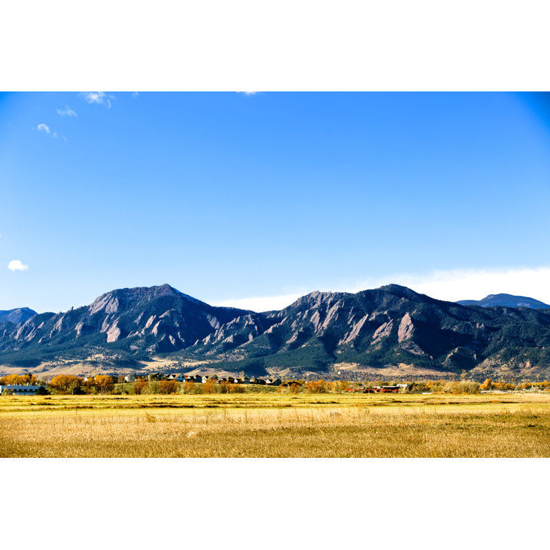Flatirons in the Fall - Photographie sur toile tendue, H 32 po x l 48 po
