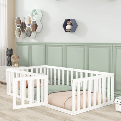 Evanelle Crib