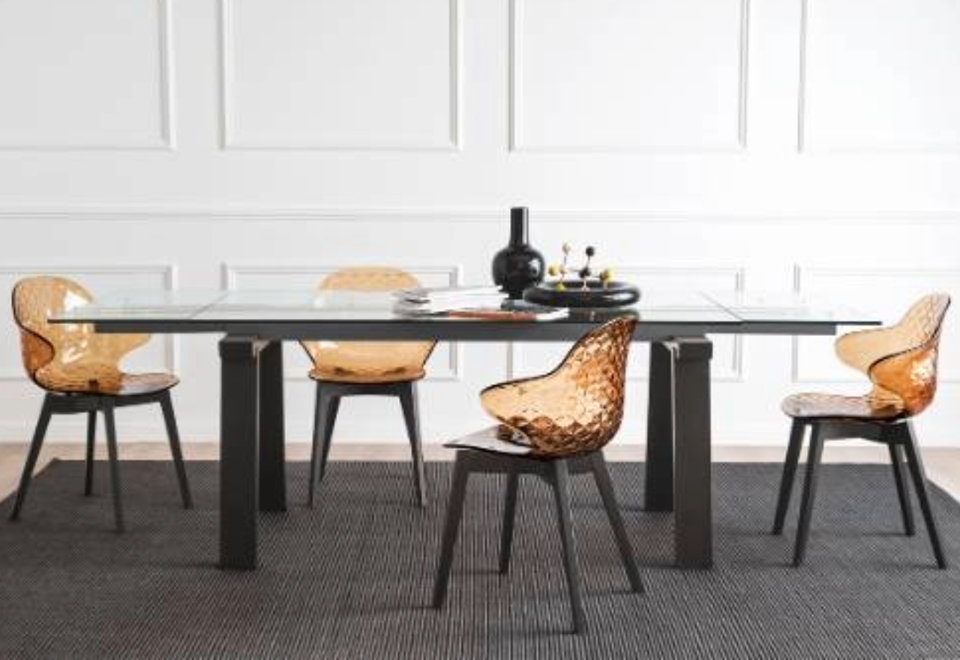 Levante Collection
