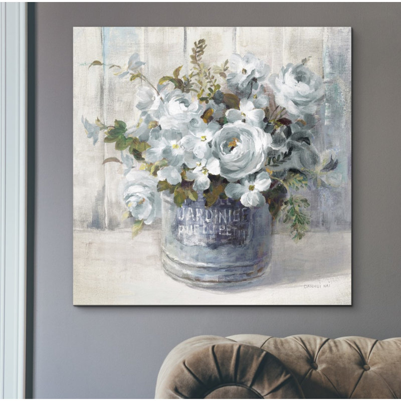 «Garden Blooms I Blue Crop» par Danhui Nai, art mural sur toile, H 12 po x l 12 po x P 0,75 po