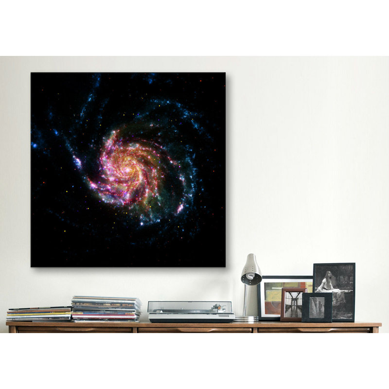 Astronomie et espace, galaxie M101 (Spitzer Space Observatoire), impression sur toile, H 37 po x l 37 po x P 1,5 po