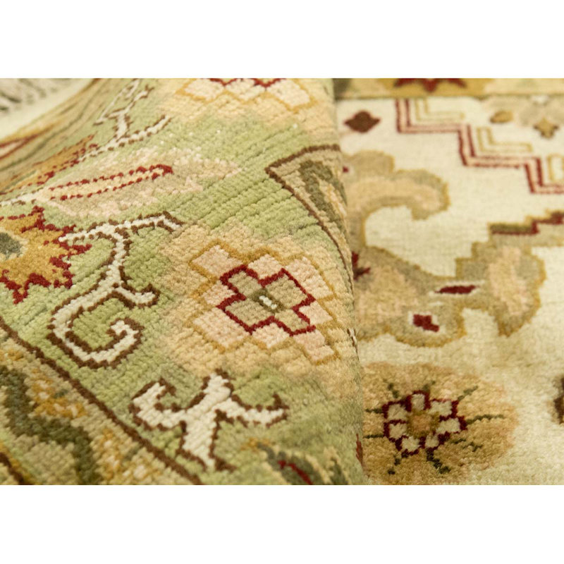 Tapis crème et vert noué à la main de haute qualité