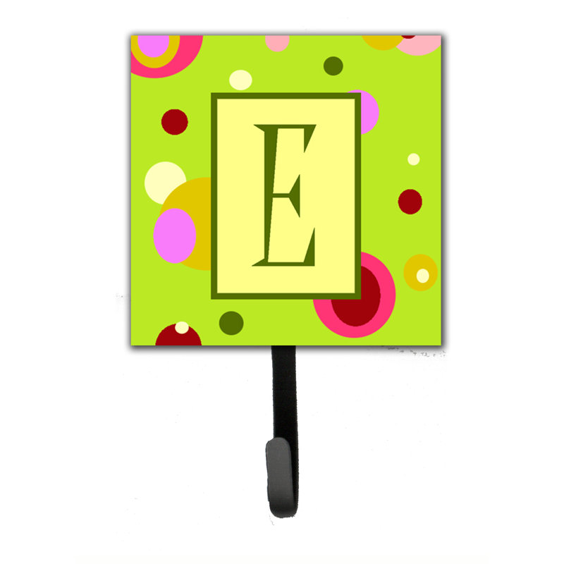 Crochet mural monogramme, E