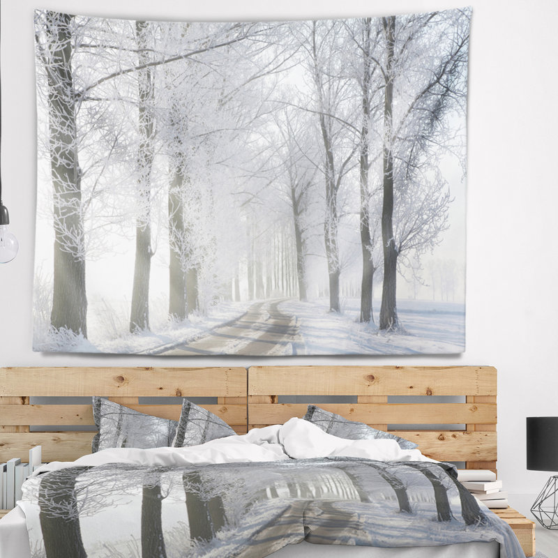 Tapisserie Forest Winter, H 50 po x l 60 po