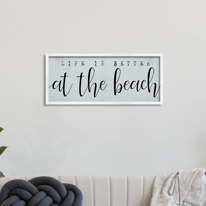 «Life's Better At Beach», bleu nautique doux, Estampe numérique encadrée blanc bord de mer, H 10 po x l 24 po
