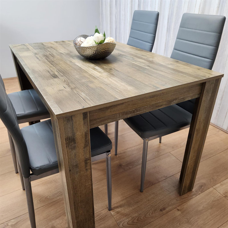 Robertha 4 - Person Dining Set