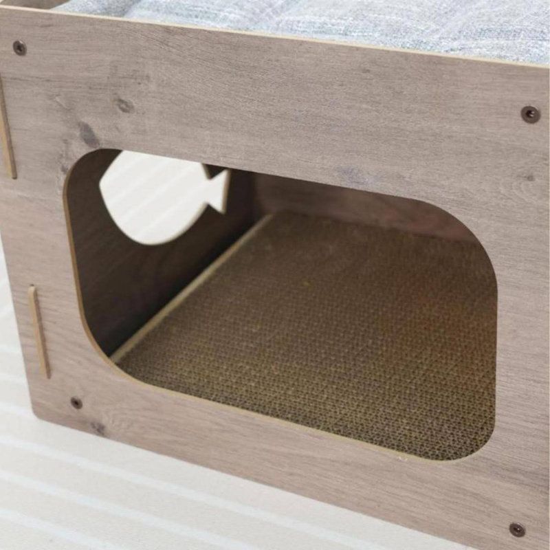 12.5" Cat House with Fish Detailing