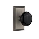 Studio Plate with Black Porcelain Door Knob