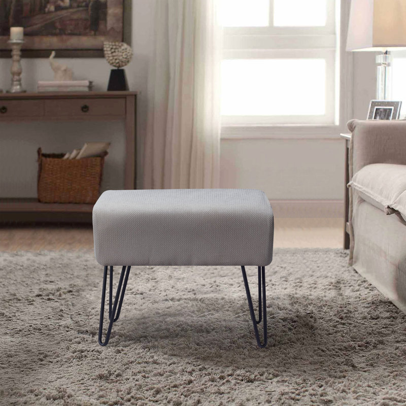 Repose-pieds Avilla, Polyester argent