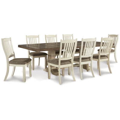 Table de salle à manger Bolanburg et 8 chaises