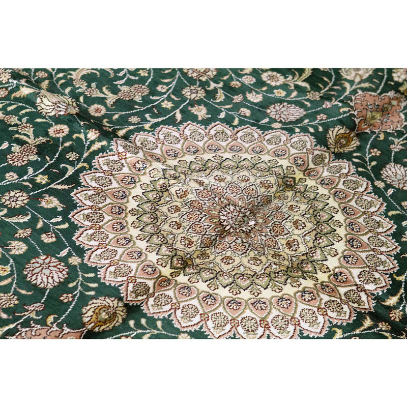 Hand Woven Oriental Area Rug