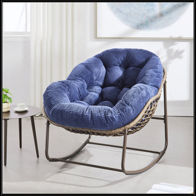 Chaise berçante d'extérieur en rotin, Marine