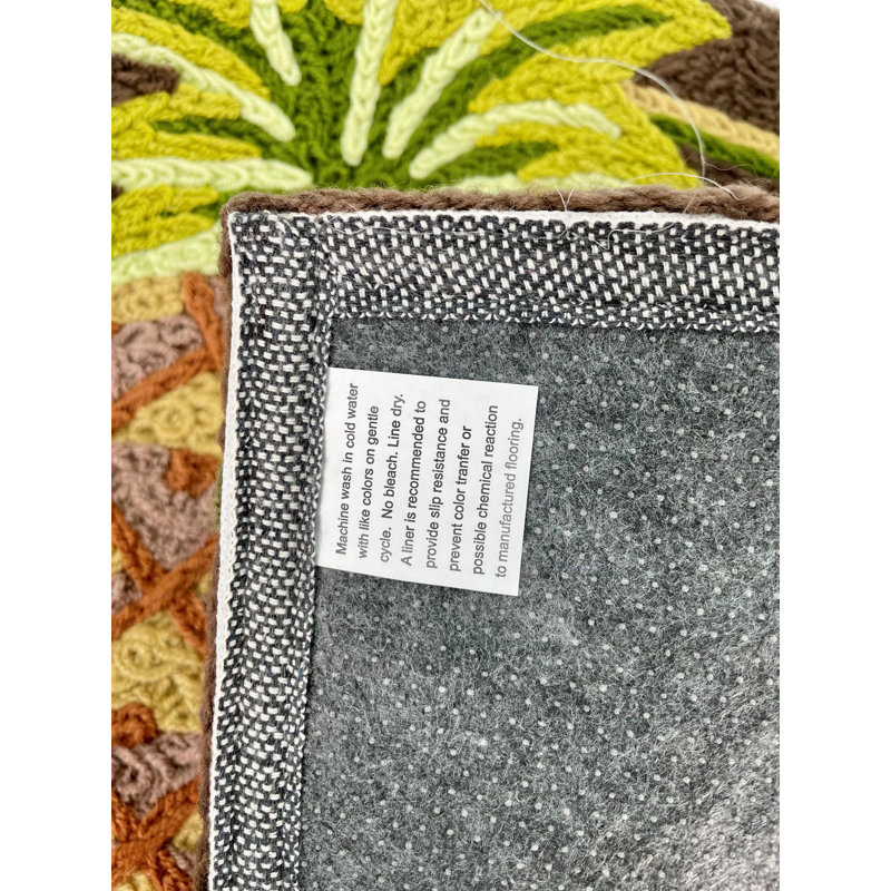 Tapis intérieur / extérieur brun / vert touffeté à la main Quillen, Rectangle 1 pi 9 po x 2 pi 9 po