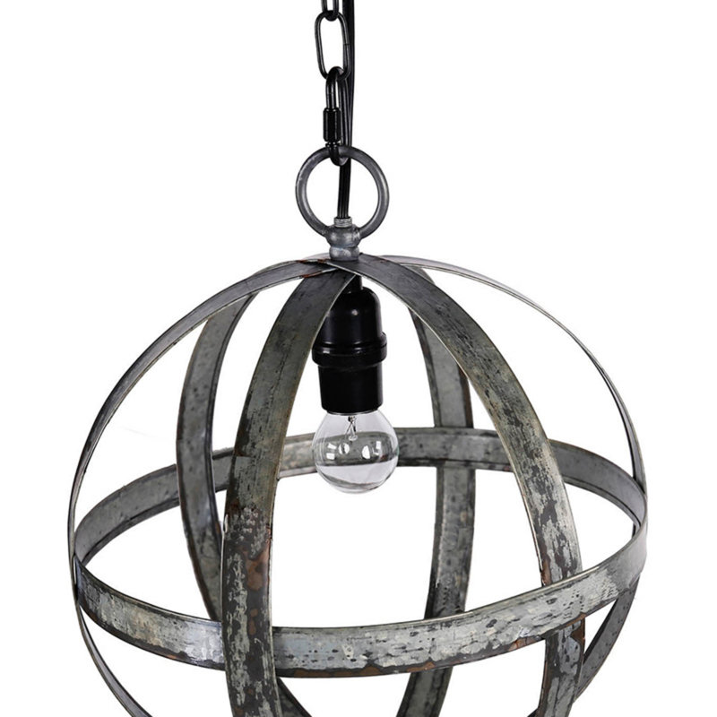 Suspended luminaire with adjustable chain