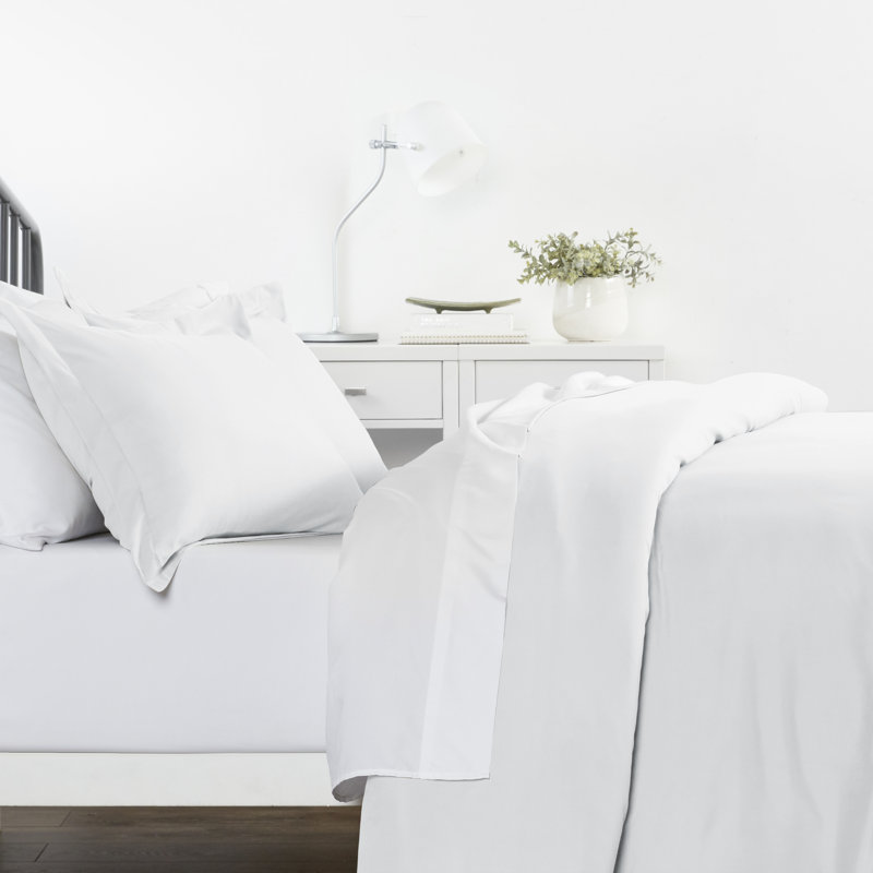 Super Soft Microfiber Duvet Cover Set, White, Queen Duvet Cover + 2 Shams