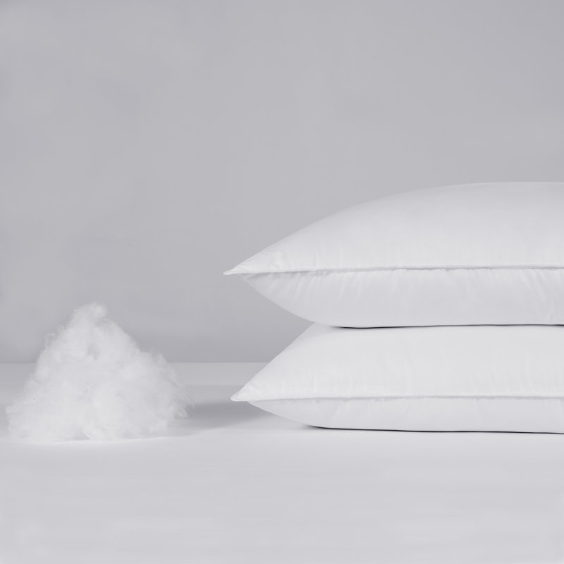 King Size White Hypoallergenic Polyester Bed Pillows (Set of 2)