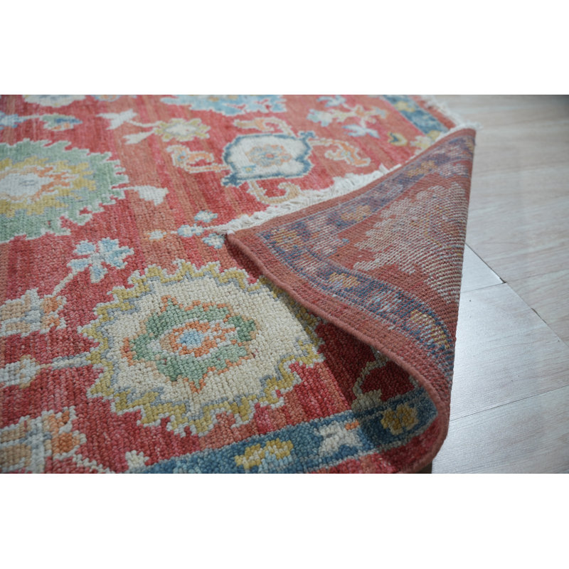 Timeless Comfortable Rust Hand Knotted Wool Area Rug, Rectangle 5' x 8'