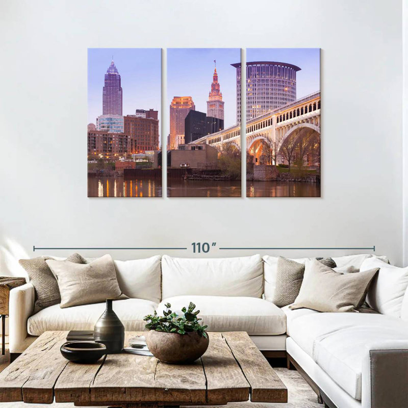 Nicci Detroit Downtown Skyline, 48" H x 74" W