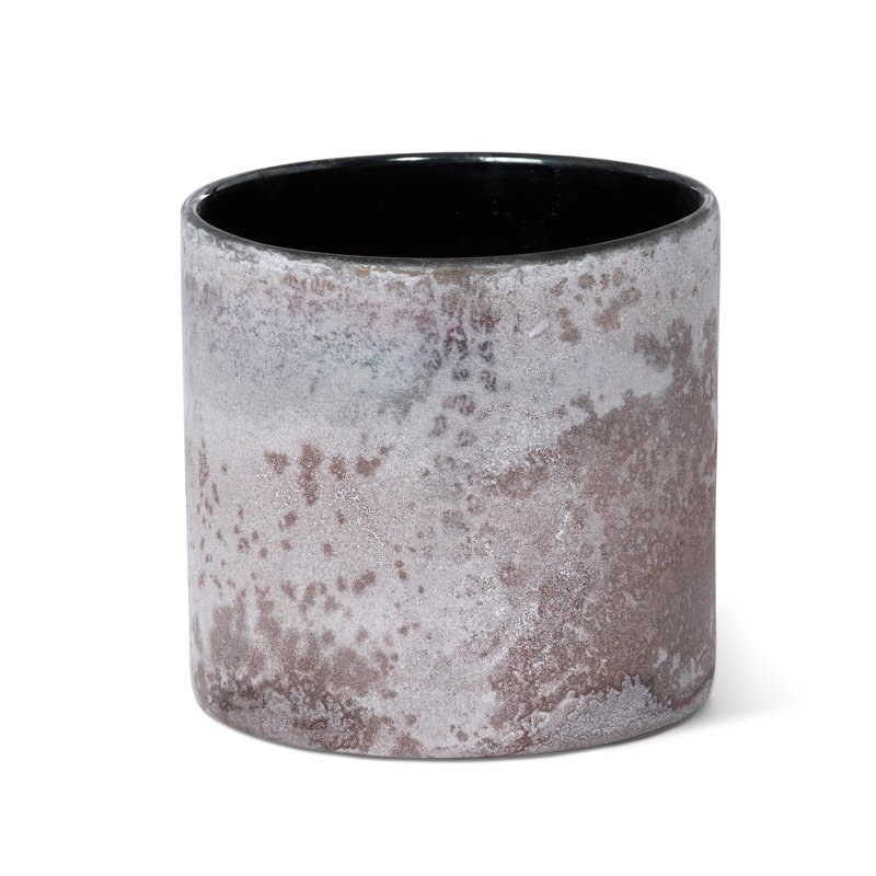 Materials: Glass Table Vase