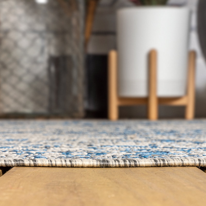 Nate Boho Medallion Textured Weave Gray/Navy Indoor/Outdoor Rug, Rectangle 7'9" x 10'