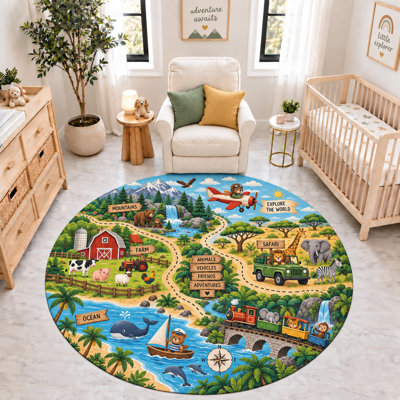 Tapis rond « Ultra Fin » 183 x 183 cm, motif safari à la ferme et à l'océan, idéal pour l'intérieur. Doux et à poils courts, il est doté d'un envers antidérapant en silicone et convient parfaitement aux chambres d'enfants et aux salles de jeux.