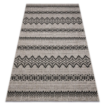 Eka Area Rug