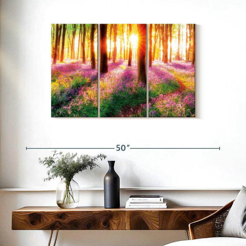Harnek Sunlit Bluebell Forest, H 24 po x l 38 po