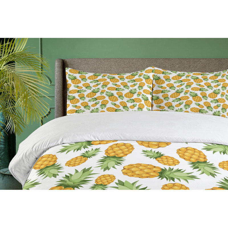 Yellow and White Pineapple Queen Duvet Cover Set with Zipper Closure