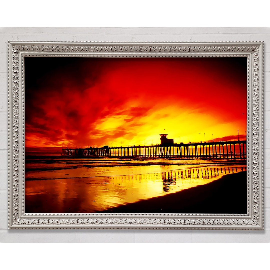 Fire Skies Over The Pier - Einzelne Bilderrahmen Kunstdrucke