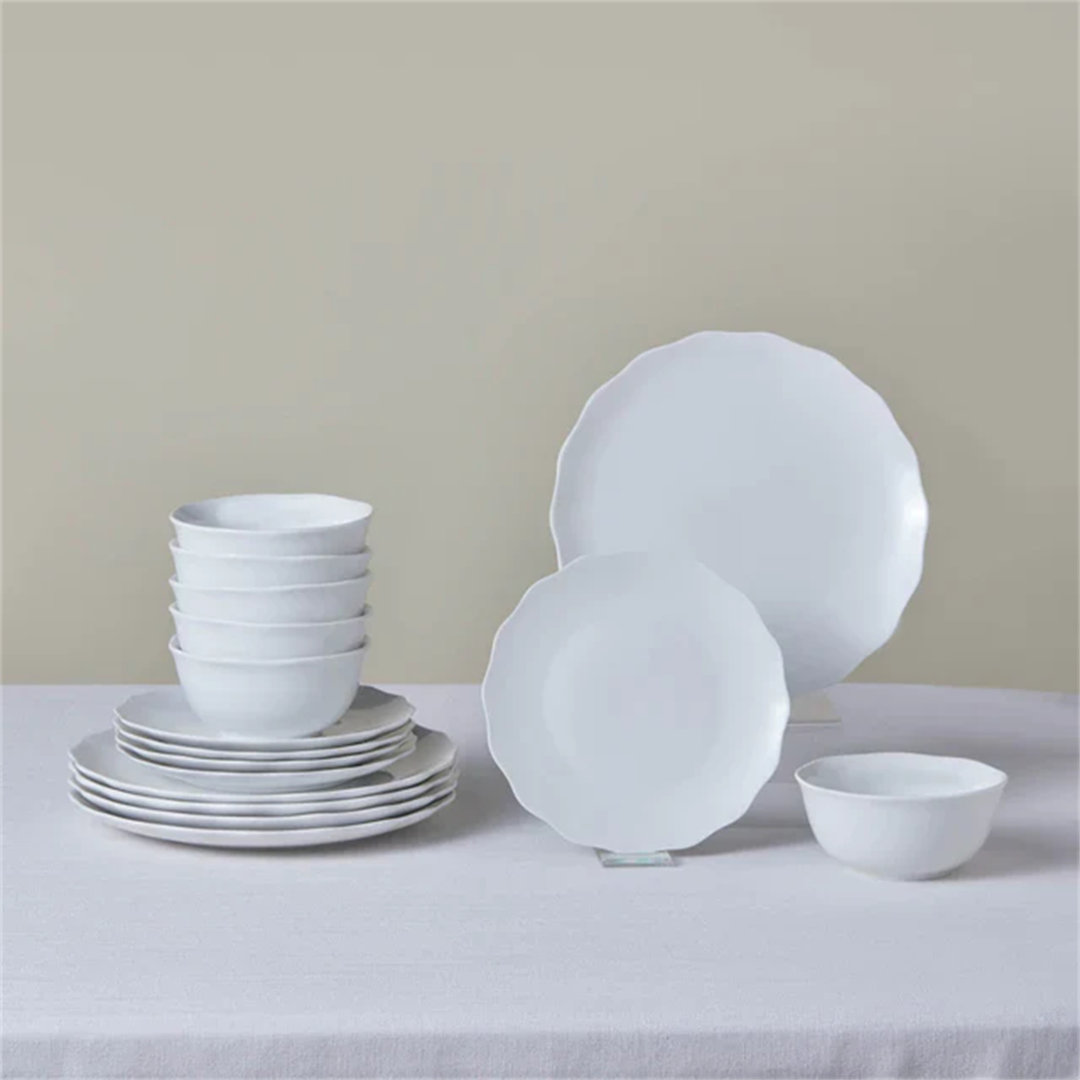 Scalloped 18-Piece Porcelain Dinner Set For 6 People