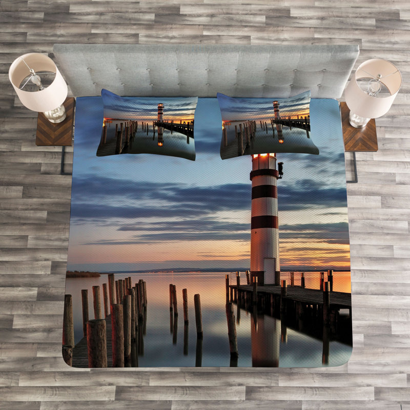 Lighthouse Bedspread Set with Shams, 220 x 264 cm