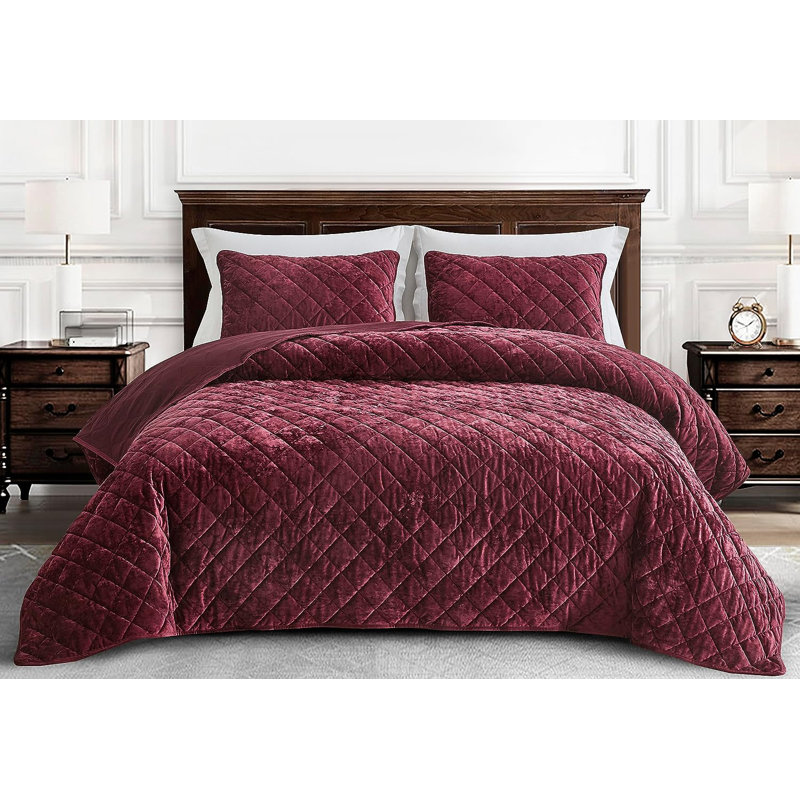 Diamond Stitch Reversible Plush Distressed Velvet Quilt Set, King Quilt + 2 King Shams, Burgundy
