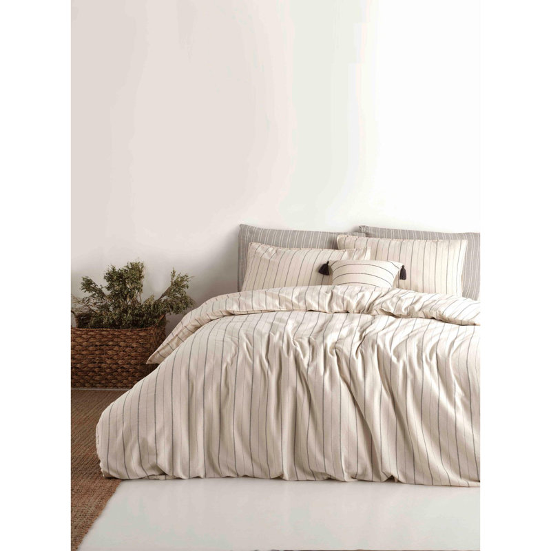 Quiltisse Cotton Bedspread with Pillowcases Included, Single XXL Bedspread + 1 Standard Pillowcase, Grey